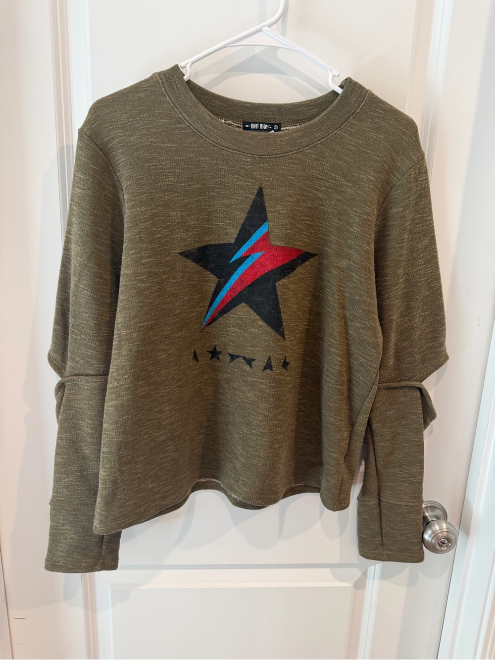 NWT Knit Riot Sweatshirt Size Small